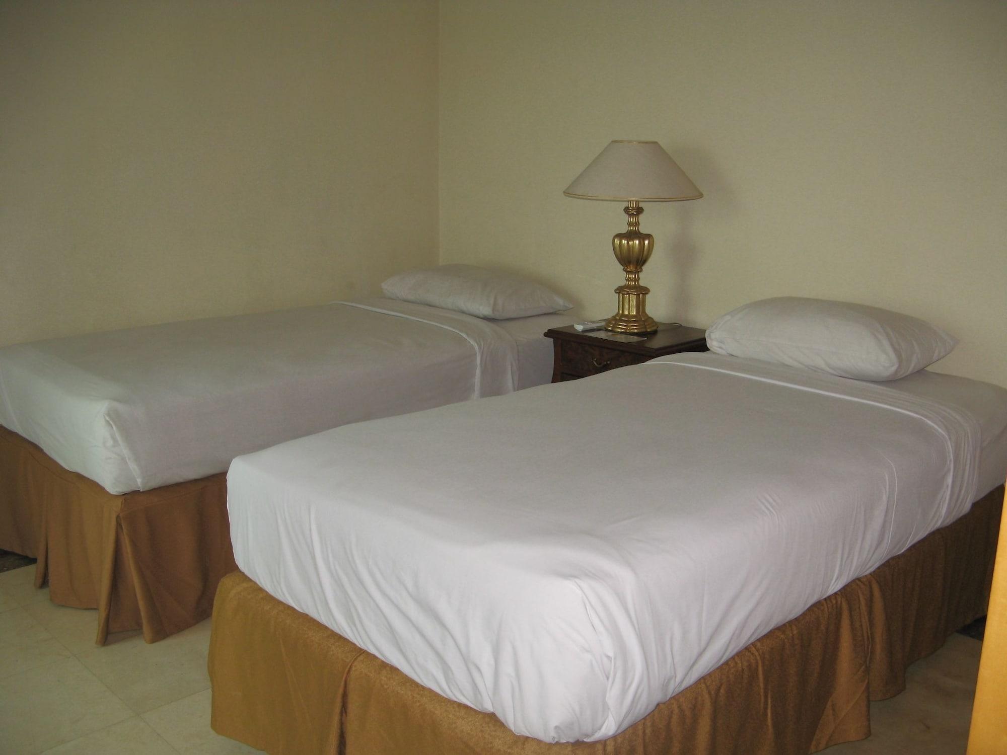 Batavia Hotel & Serviced Apartments Jakarta Eksteriør bilde