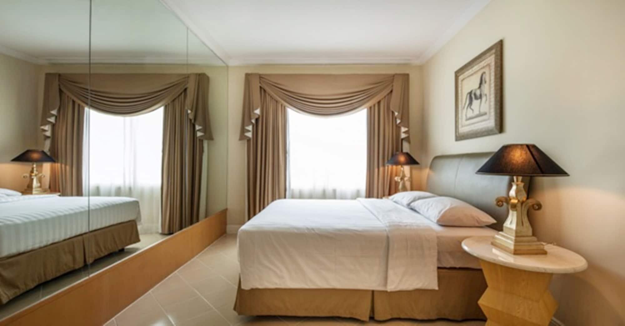 Batavia Hotel & Serviced Apartments Jakarta Eksteriør bilde