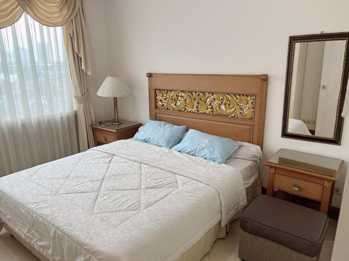Batavia Hotel & Serviced Apartments Jakarta Eksteriør bilde
