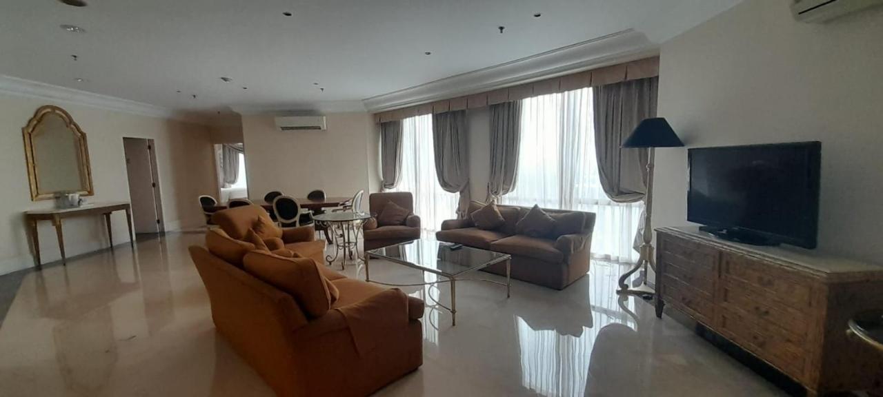 Batavia Hotel & Serviced Apartments Jakarta Eksteriør bilde