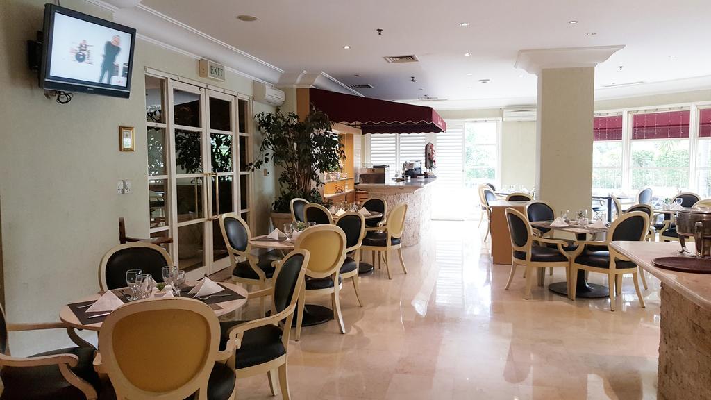 Batavia Hotel & Serviced Apartments Jakarta Eksteriør bilde