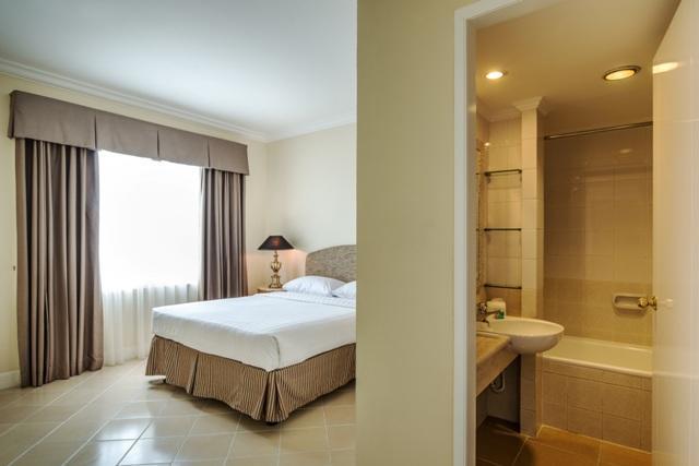 Batavia Hotel & Serviced Apartments Jakarta Eksteriør bilde