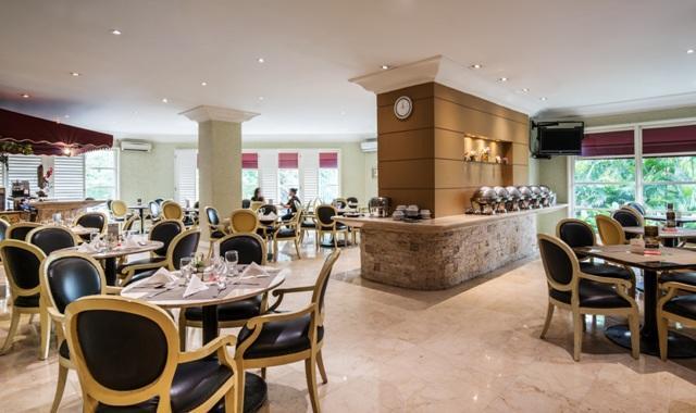 Batavia Hotel & Serviced Apartments Jakarta Eksteriør bilde